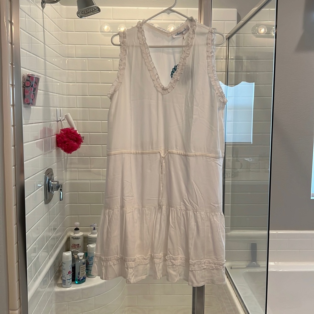 Walker & Wade White Maddie Dress size L